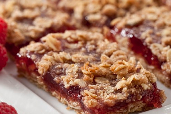 Raspberry Oat Bars