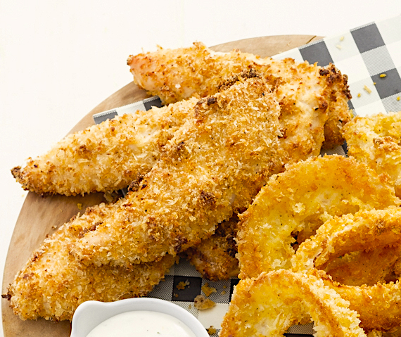 CRISPY CHICKEN STRIPS WITH RANCH DRESSING