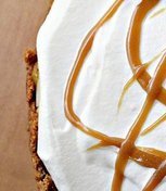 No-Bake Banana Caramel Cream Cheese Pie