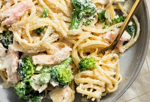 Chicken and Broccoli Alfredo